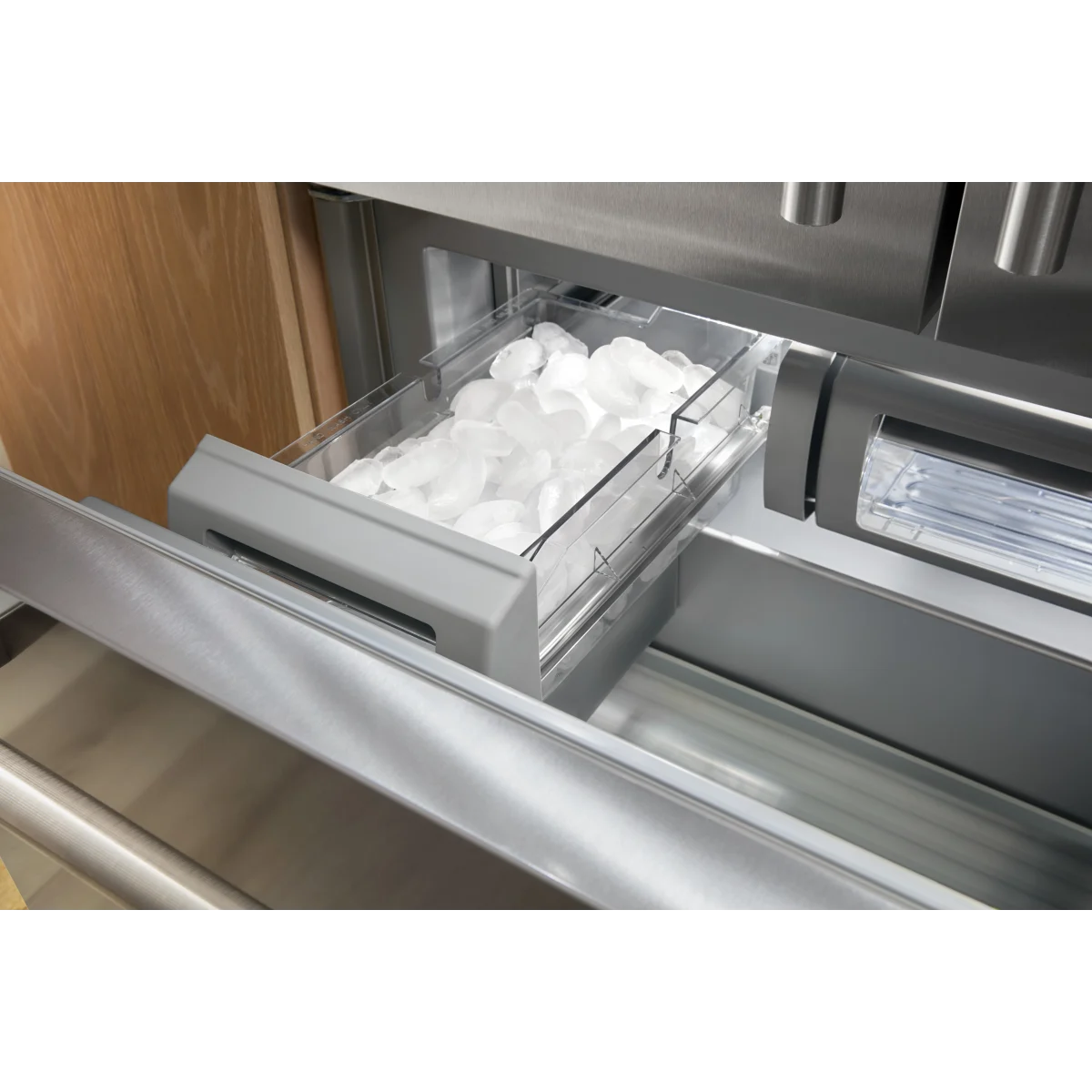 Nevera KitchenAid Black Ore Empotrable 589 Litros KBFN536SBE