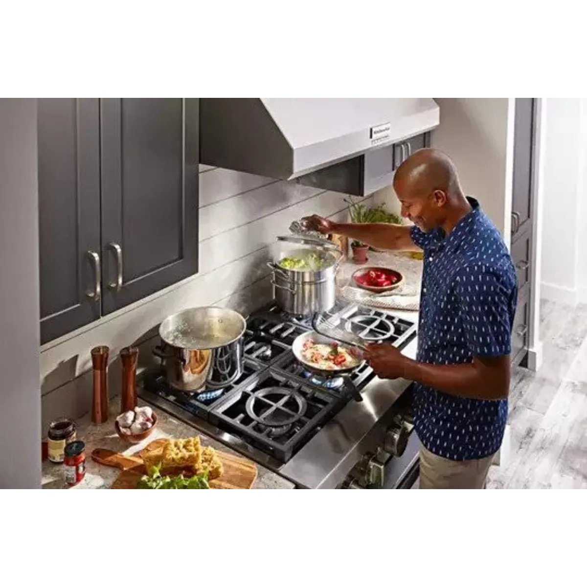 Campana de Pared Comercial KitchenAid 122 cm KVWC908KSS